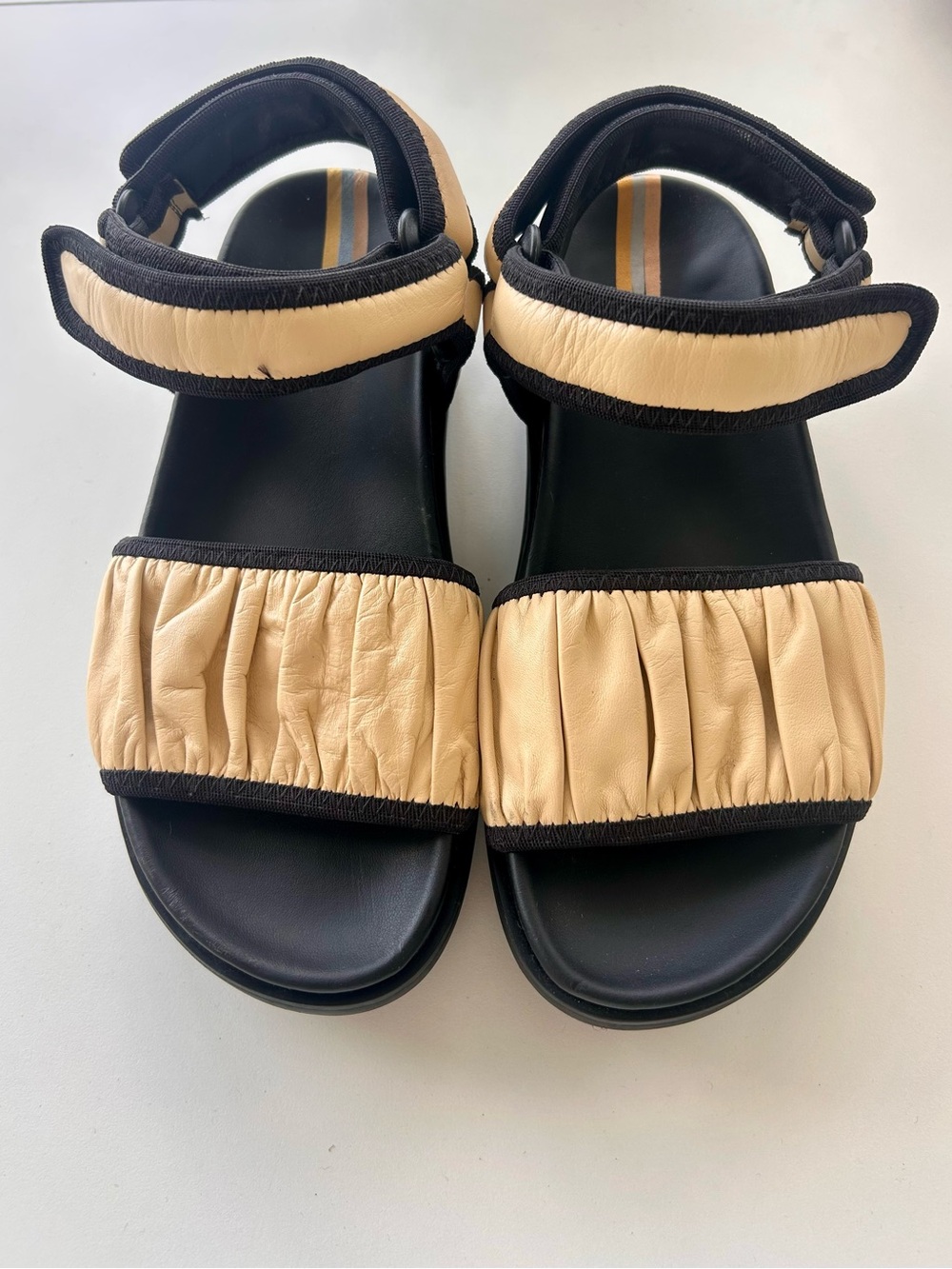 Sam Edelman Beige and Black Ruched Strap Slide Sandals
